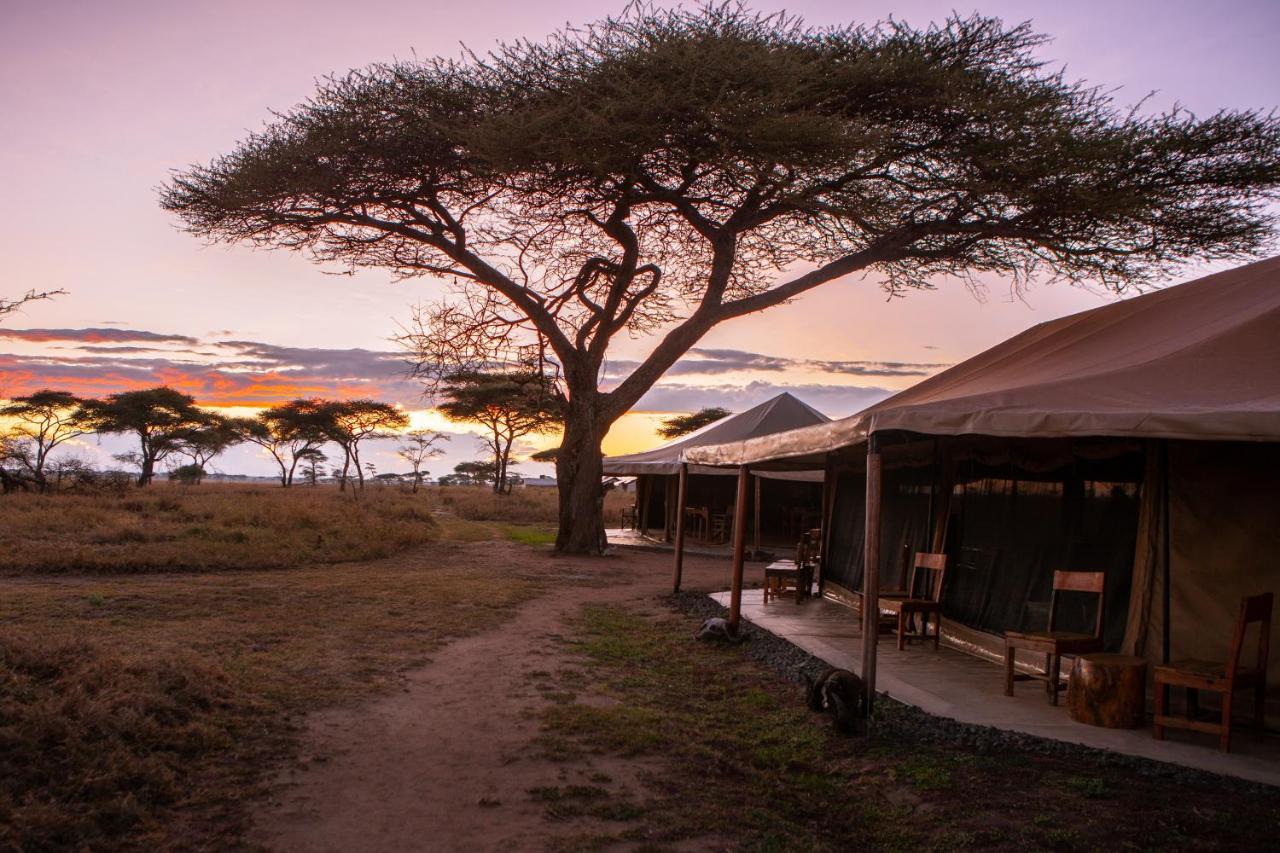 Mawe Tented Camp Serengeti Exterior photo